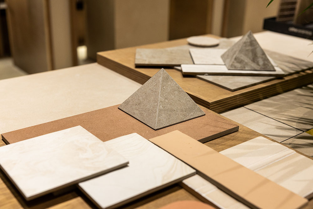 Detalle del stand de Cifre Cerámica en Cersaie